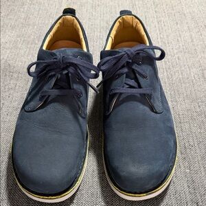 Samuel Hubbard Navy Free Oxfords.  In great condition and barely worn.